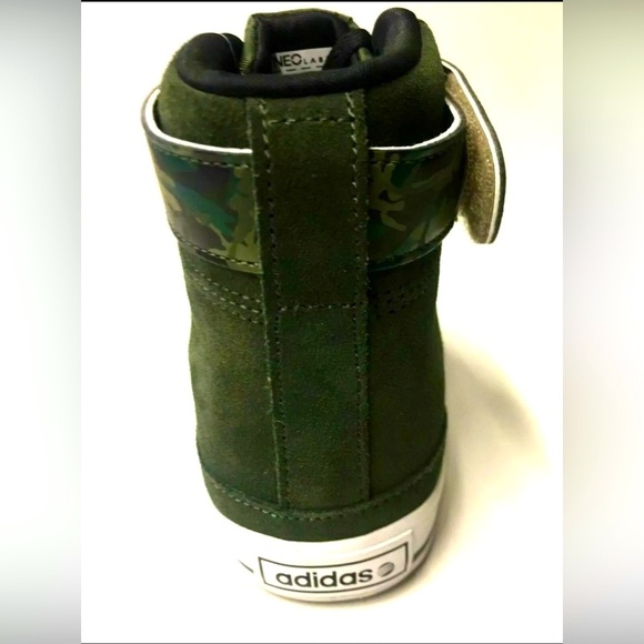 ADIDAS WOMEN’S DAILY TWIST MID-TOP SNEAKER S - GREEN SIZE 9 (NEW WITH TAGS) - Picture 2 of 4